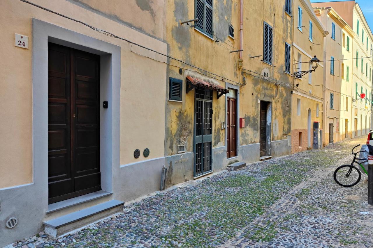 Dentro Le Mura Alghero Bagian luar foto